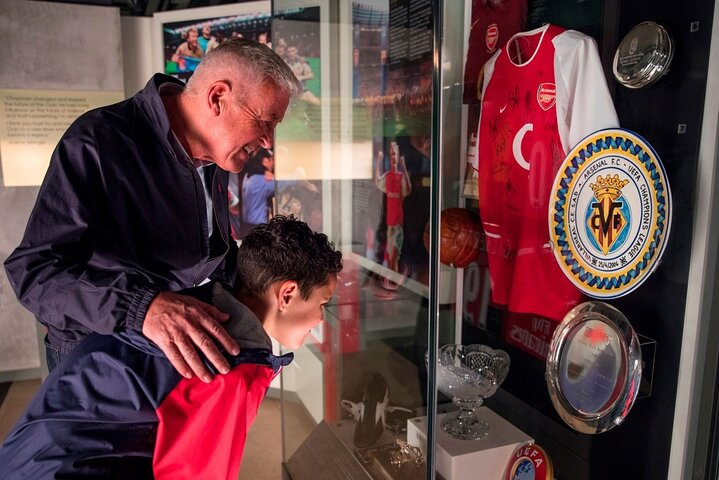 emirates stadium tour museum